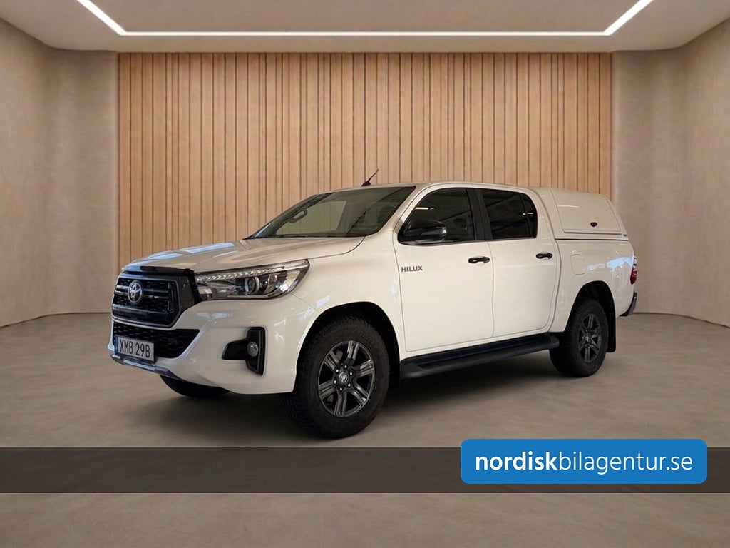 Toyota HiLux Dubbelhytt 2.4D Automat AWD Kåpa *Moms* Norrbottensbil*