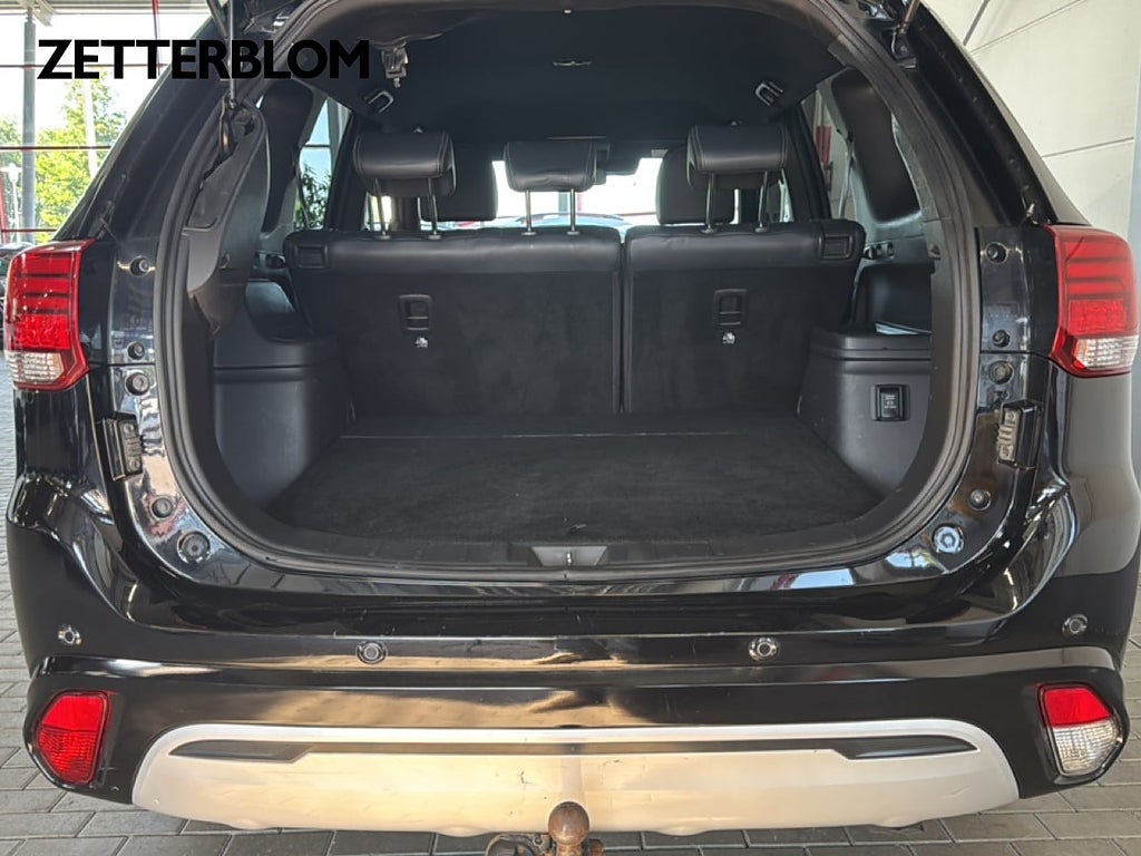 SUV Mitsubishi Outlander 6 av 15