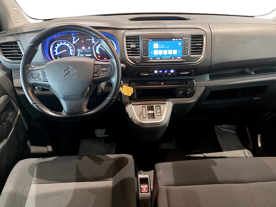 Bild på Citroën e-Jumpy Crew Cab Business Premium 75kWh 136hk Aut L3 B-KAMERA 
