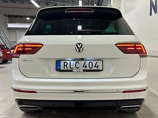 Volkswagen Tiguan 2.0 TDI SCR 4M DSG R-line 240hk Pano/Drag