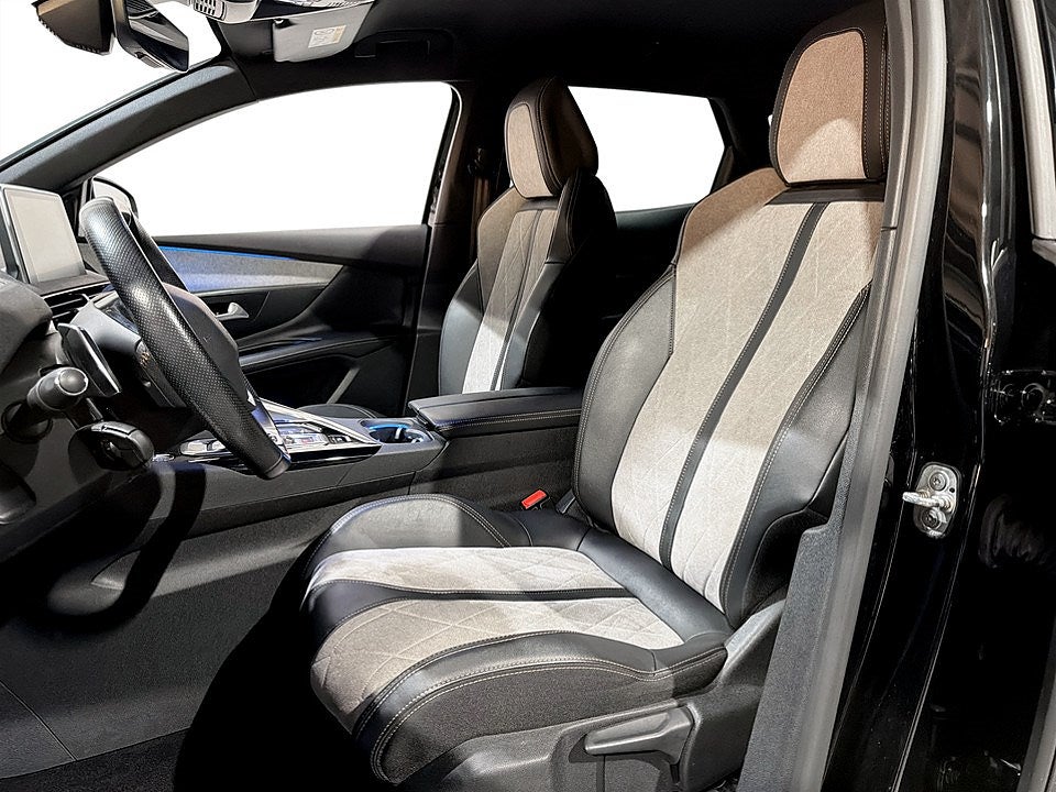 Bild på Peugeot 3008 GT Hybrid4 300hk Aut 4WD - B-KAMERA, NAVI