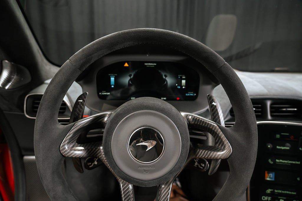 Gallery image 12 of 16