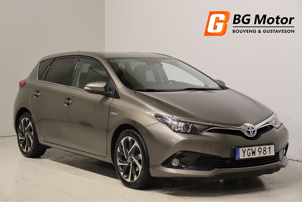 Toyota Auris Hybrid e-CVT Active Plus Comfort Motor-V 1,99% Ränta