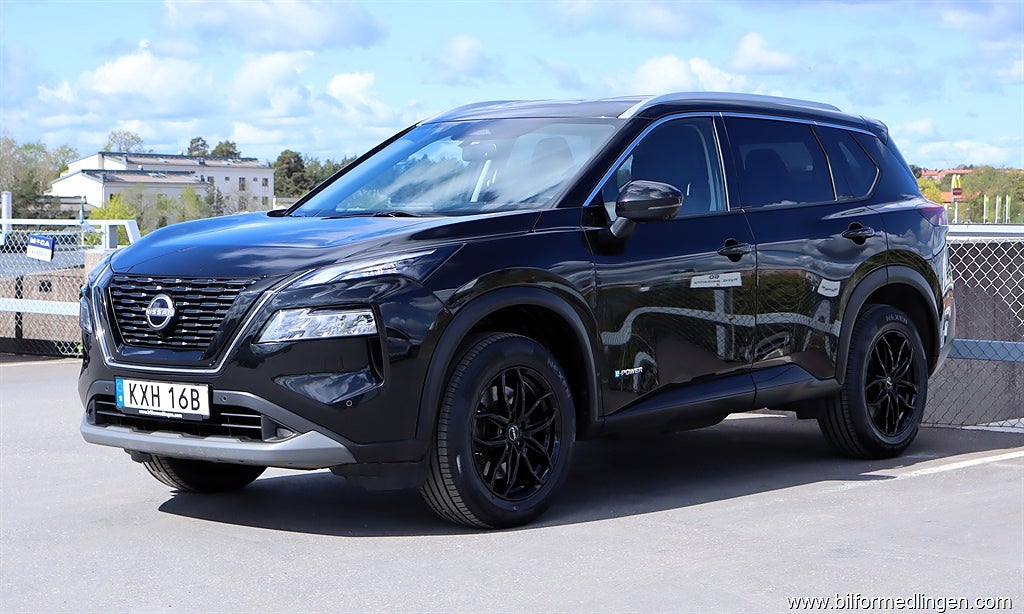 Nissan X-Trail 1.5 e-4orce AWD S/V-hjul 1 ägare Moms