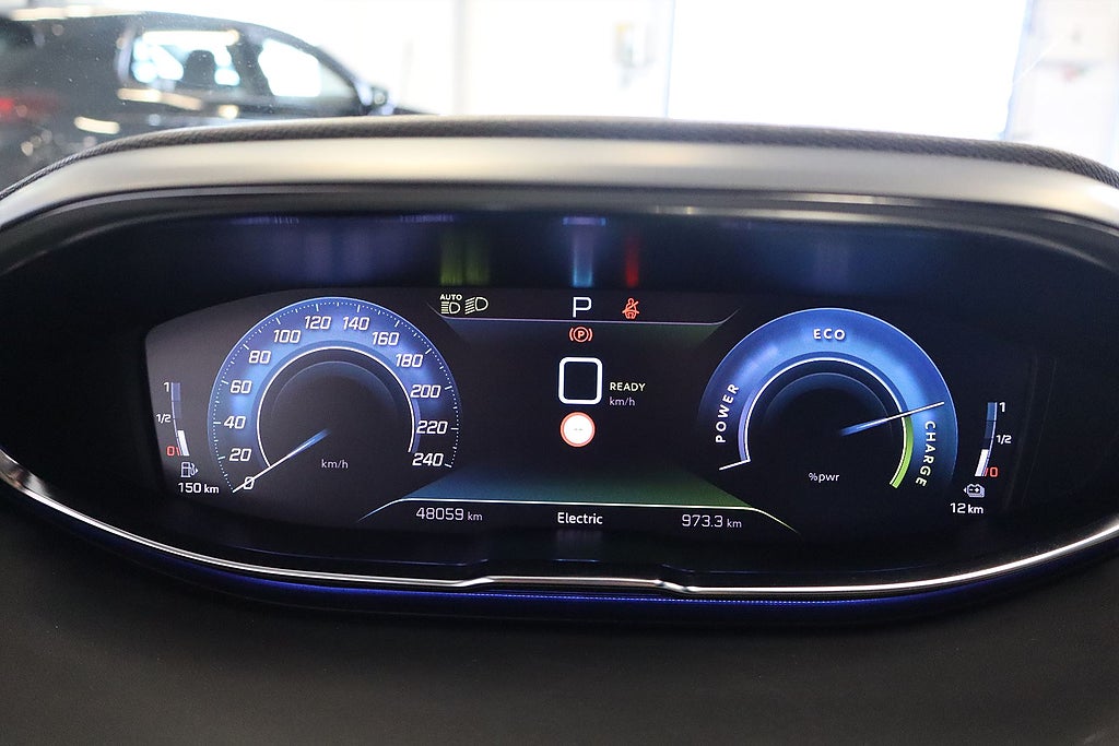 Bild på Peugeot 3008 GT Ultimate Business Hybrid 225hk Aut - 360-KAMERA, NAV