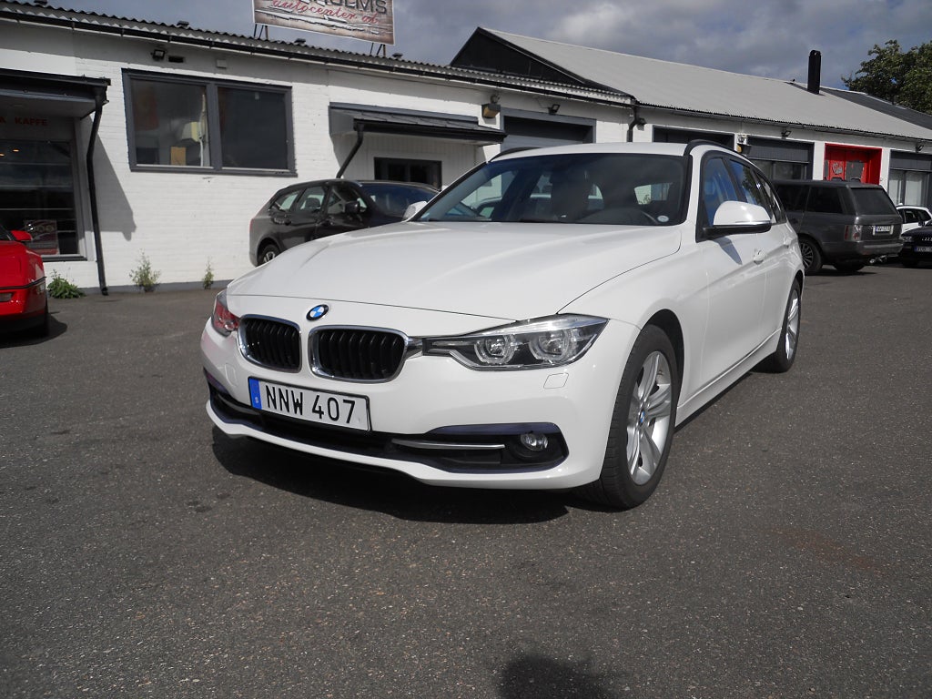 BMW 318D xDrive Touring Sport line Euro 6