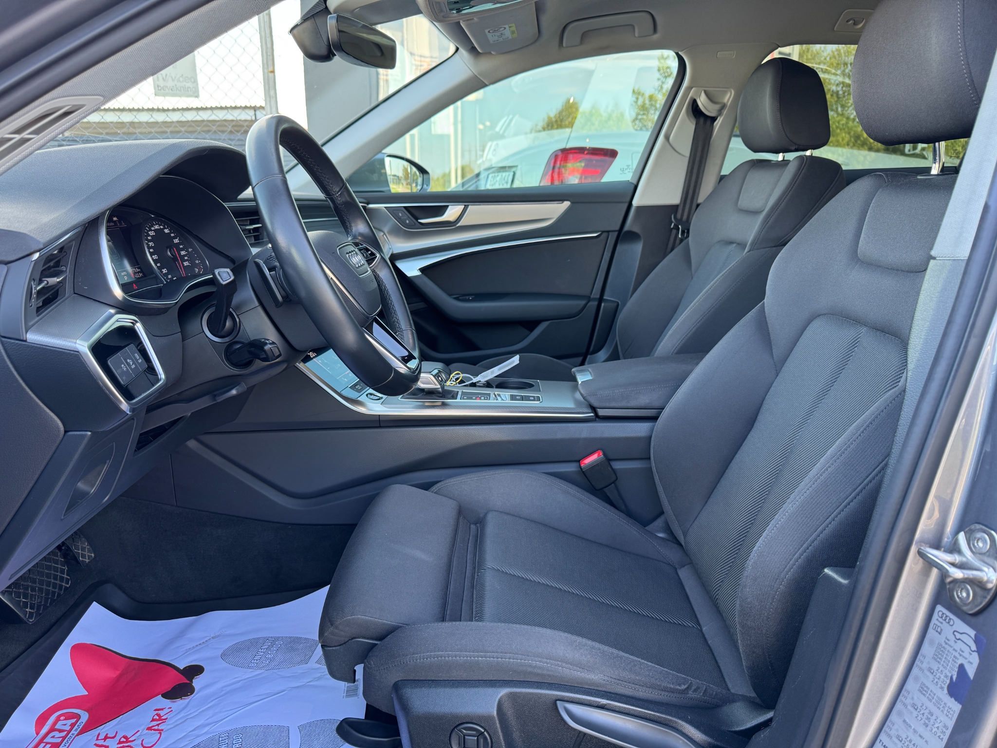 Audi A6 2021, bild 7/10