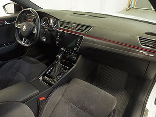 Kombi Skoda Superb 8 av 25