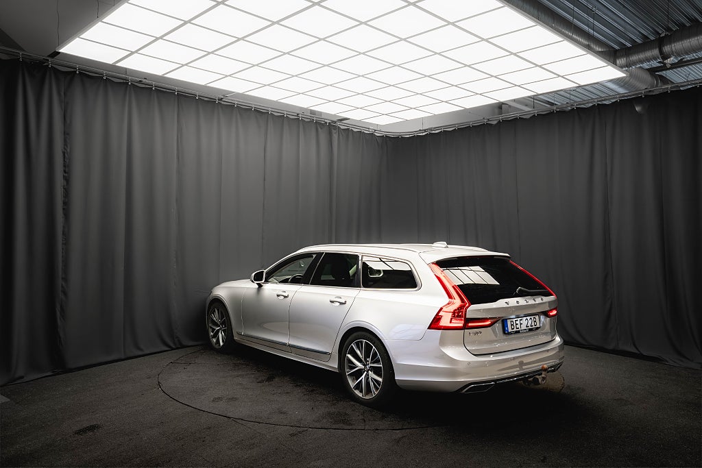 Volvo V90 D4 Inscription B&W LÄDER DRAG 360° HUD ELSTOL BLIS
