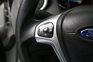 Halvkombi Ford Fiesta 19 av 25