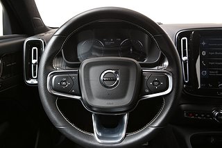 SUV Volvo XC40 9 av 17