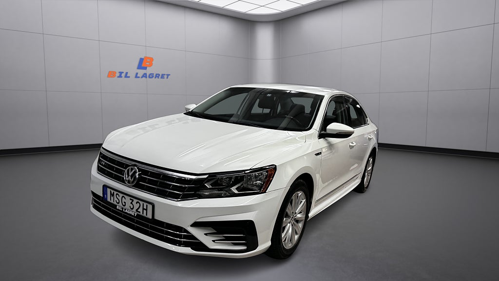 Volkswagen Passat 1.8 TSI Auto R-Line 170hk/B-kam/Ny serv