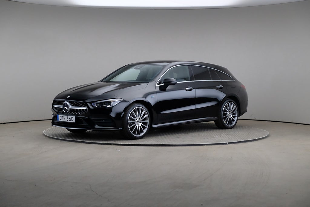 Mercedes-Benz CLA 250 e AMG Line Premiumpaket Plus
