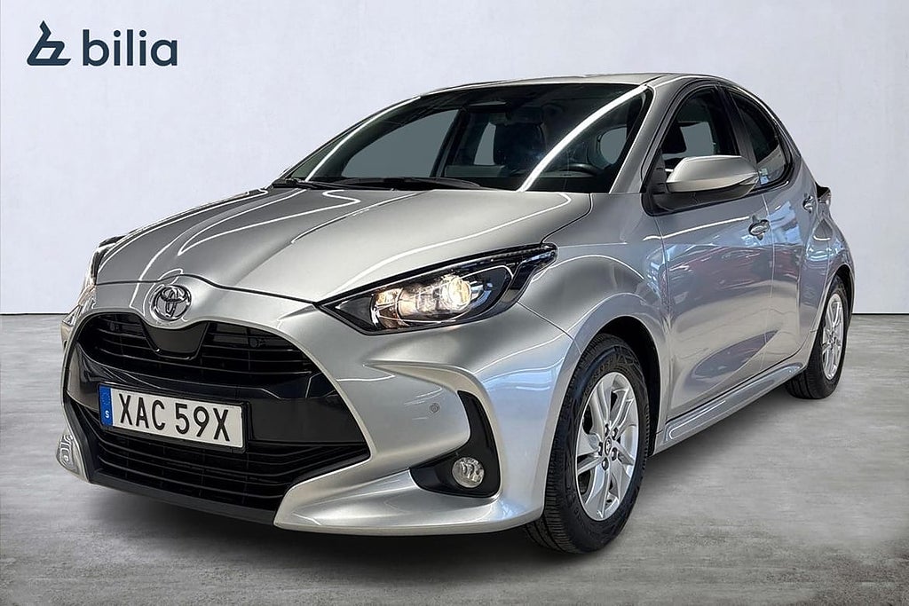 Toyota Yaris 1,5 HYBRID 115 5D ACTIVE KOMFORTPAKET OCH P-...