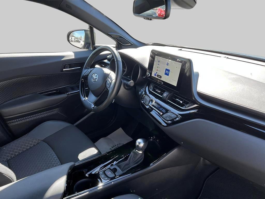 Toyota C-HR 2023 - miniatyr 7