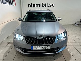 Skoda Superb Kombi 4x4 Business L&K Canton Drag Dvärm SoV