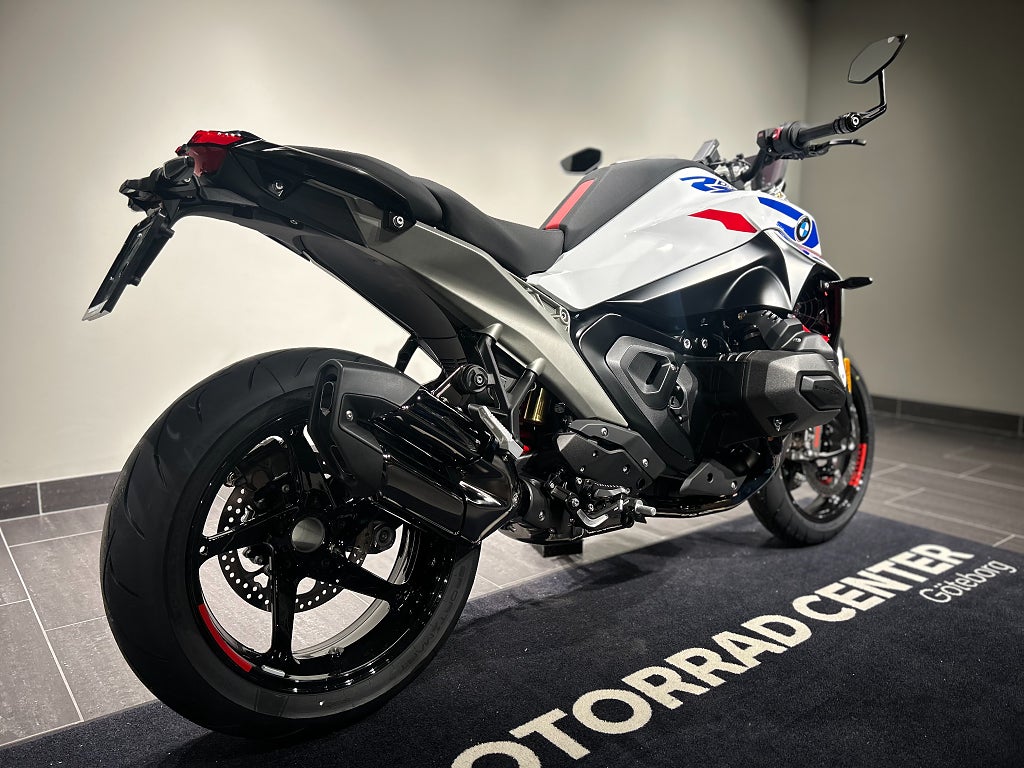 BMW R1300R/Räntekampanj 3,45%/Performance/För beställning.