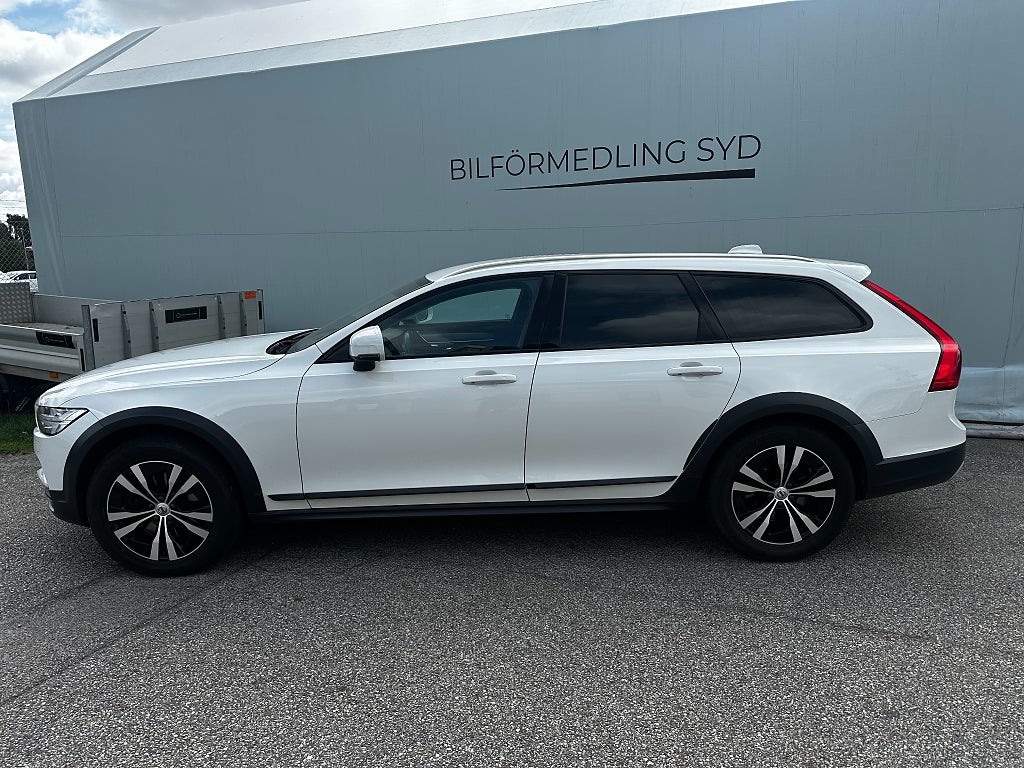 Volvo V90 Cross Country D4 AWD Geartronic Advanced SE III Euro 6