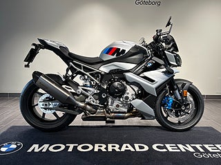BMW M1000R