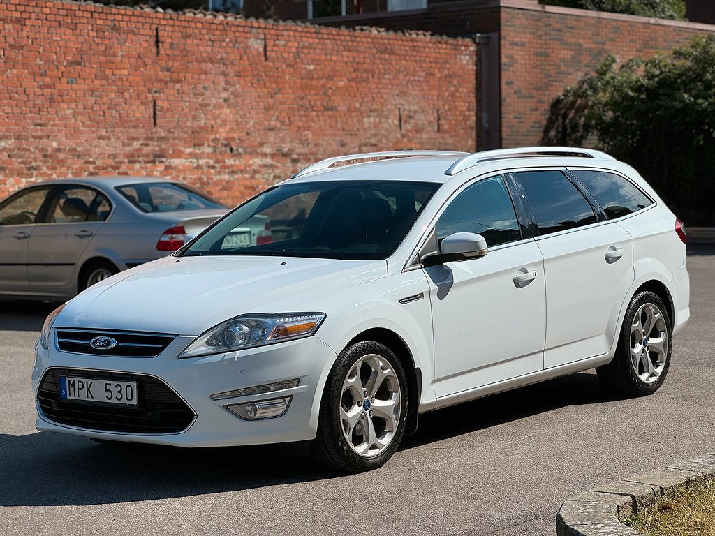 Ford Mondeo Kombi 2.0 TDCi Powershift Business Euro 5