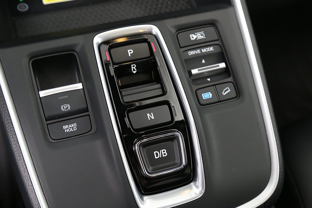 Honda CR-V e:PHEV E-CVT 184hk Advance Tech 360° Navi Skinn Drag