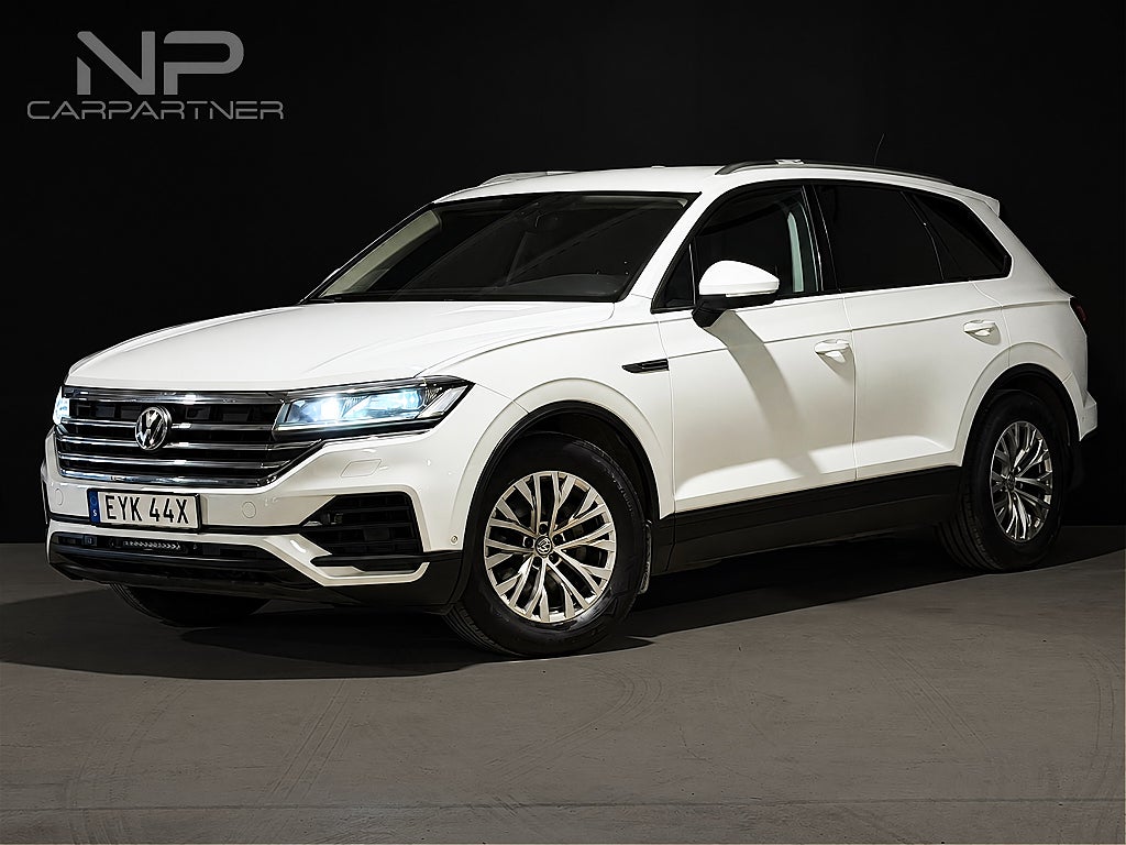 Volkswagen Touareg 3.0 V6 4 Motion|Night Vision|Drag 3,5 ton|VÄLSERVAD