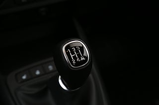 Halvkombi Hyundai i10 19 av 21