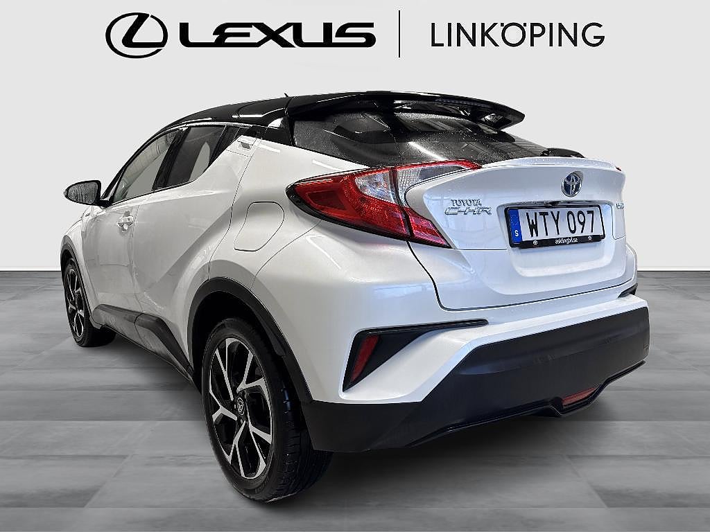 Toyota C-HR 2017 - miniatyr 2