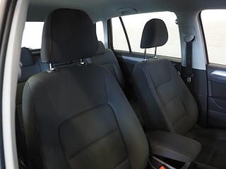 Halvkombi Volkswagen Golf Sportsvan 10 av 22