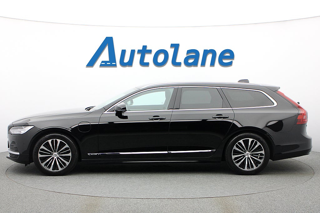 Volvo V90 Recharge T6 AWD Core Bright Sommarkampanj 4,99% 350hk
