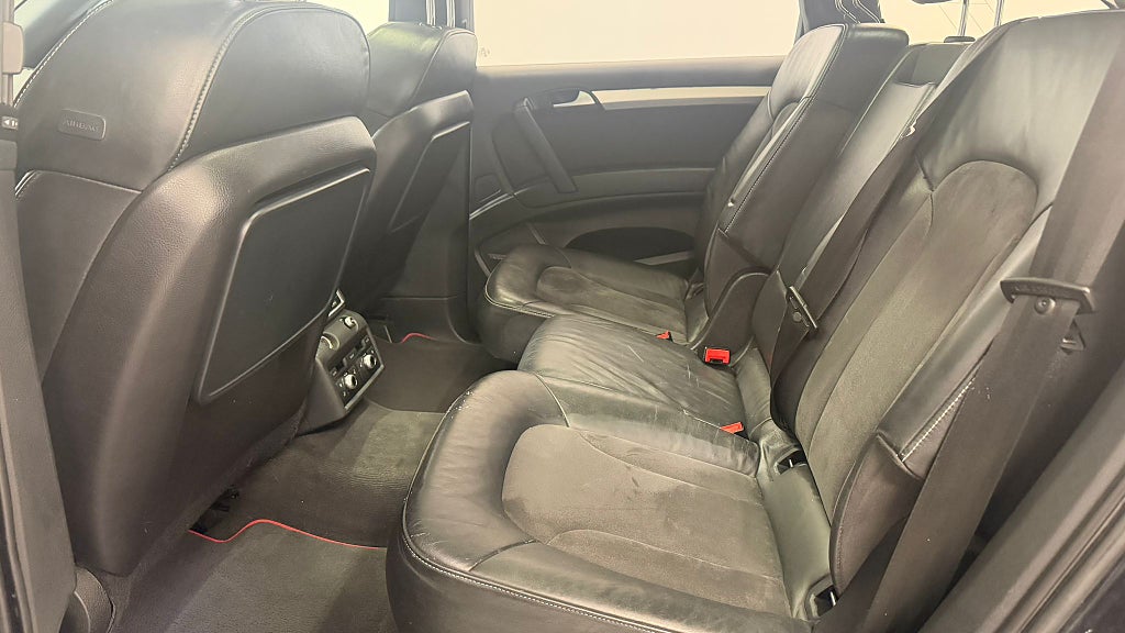 AUDI Q7 7-SEATER 3.0 TDI V6 QUATTRO TIPTRONIC | 239 ch | BVA | ATTELAGE | PANORAMAGLASTAK | NEUF SERV