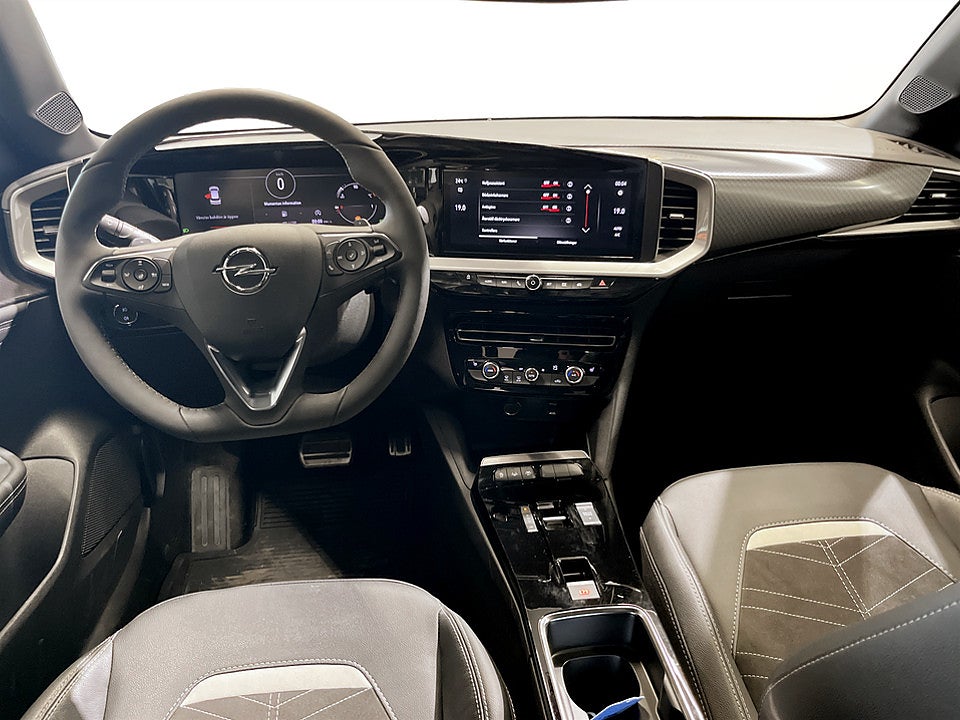 Bild på Opel Mokka Ultimate 1.2 Turbo 130 Aut B-KAMERA CARPLAY