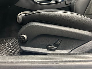 Mercedes-Benz E 220 T 4M 9G Drag/360°/D-Värm/Pano/Burmester/S&V-Däck – bild 21