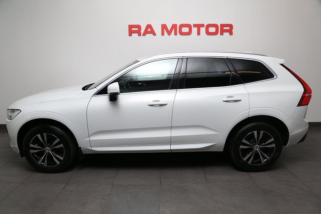 Volvo XC60 B5 Bensin 250hk Momentum Adv Se Aut Navi VOC Leasbar 2020