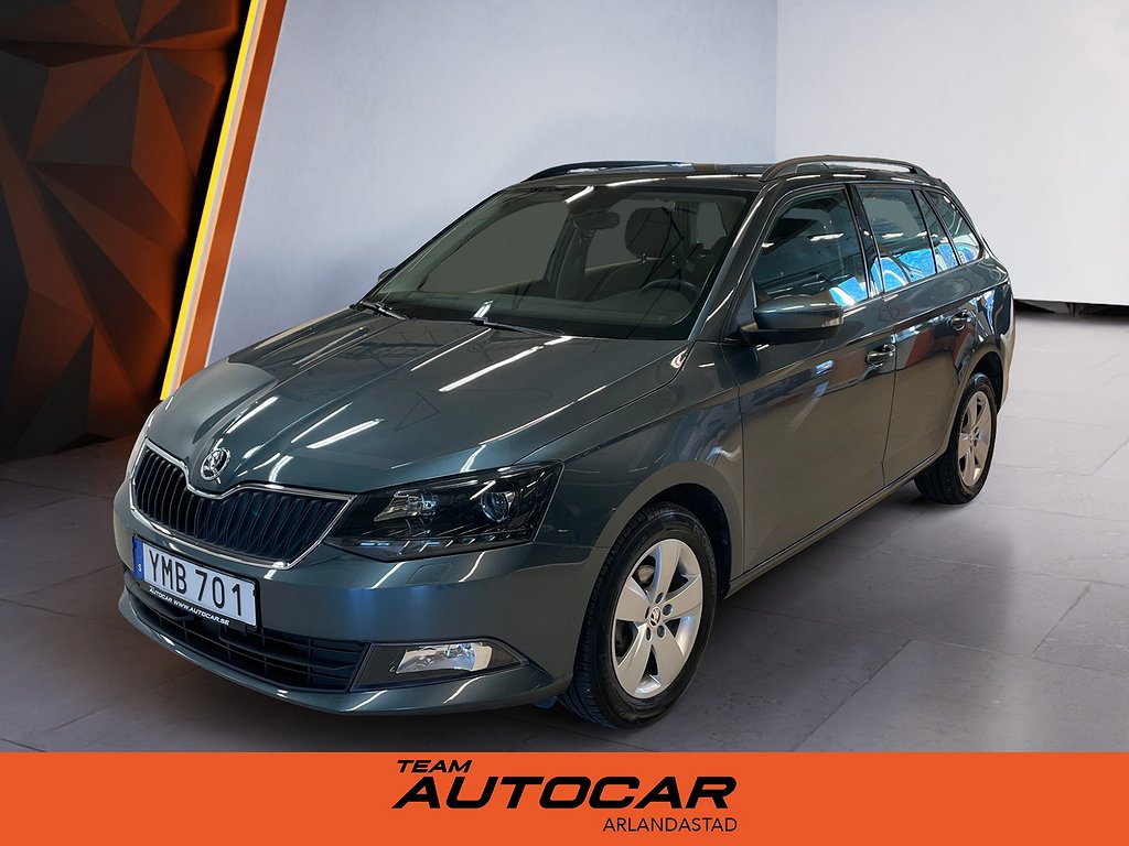 Skoda Fabia Kombi 1.0 TSI Style Dragkrok/Sensorer/Carplay