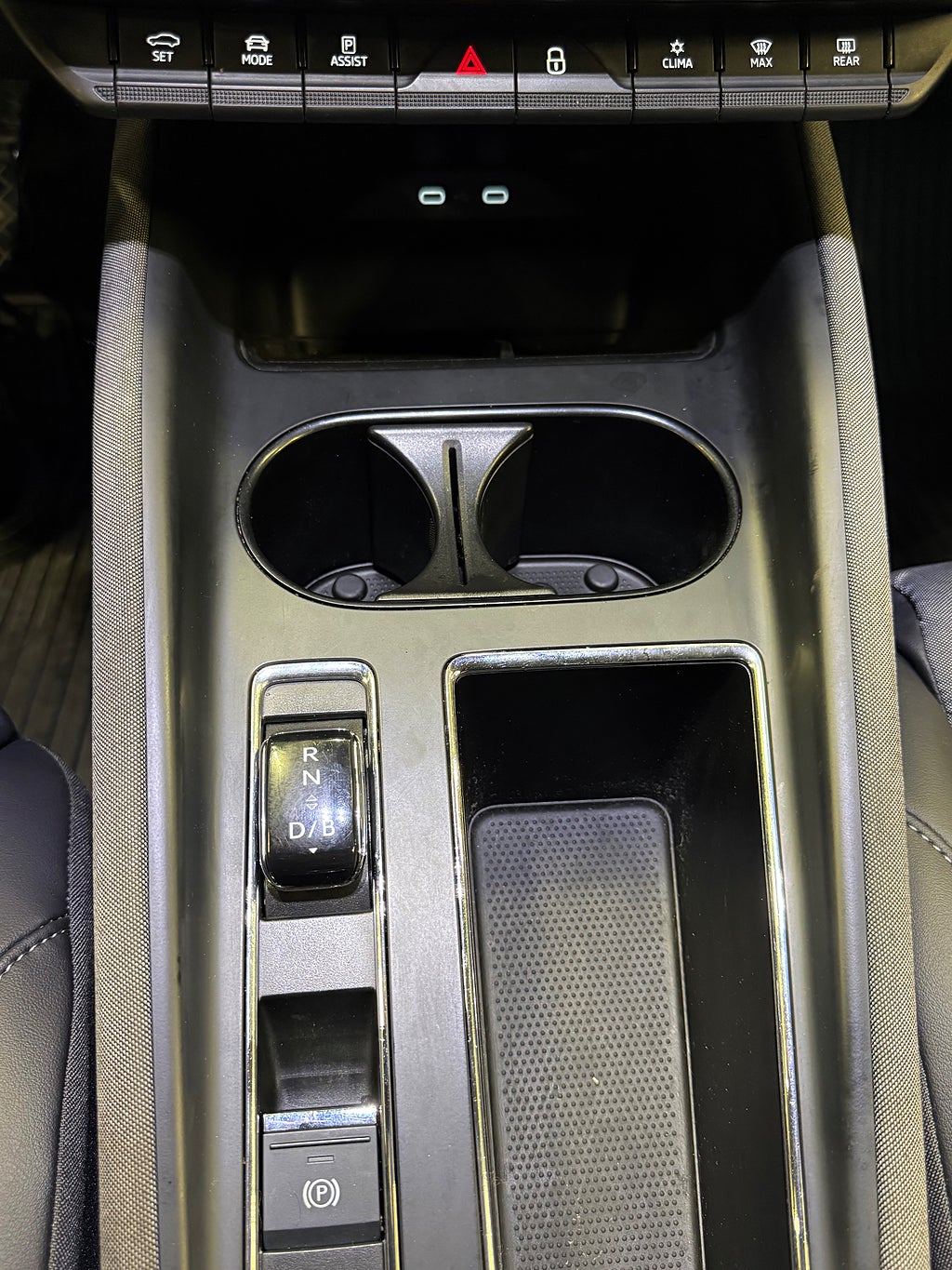 Skoda Enyaq iV iV80, Plus 204HK S&V hjul, Nybytt framruta, 3,95% Ränta - miniatyr 23