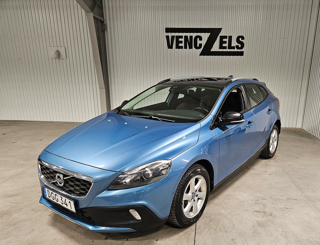 Volvo V40 Cross Country D3 Aut Momentum Drag GPS Pano Fin