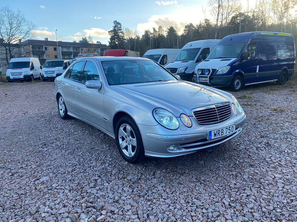 Mercedes-Benz E 200 Kompressor 5G-Tronic Automat ny servad