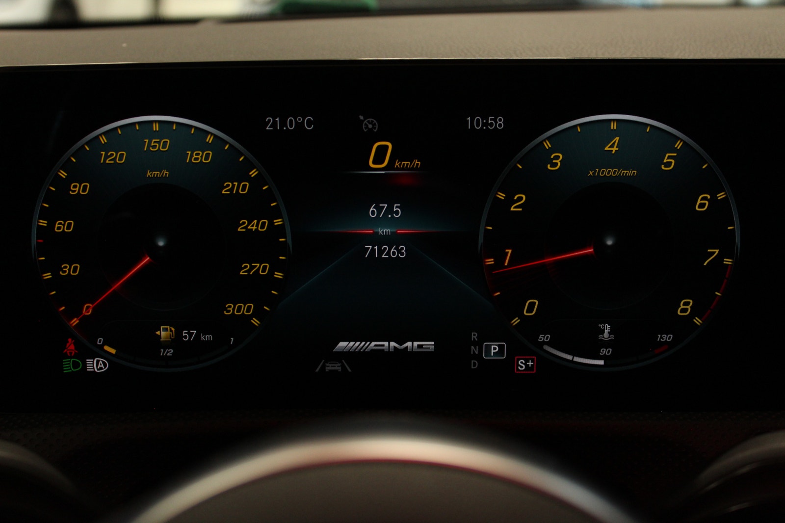 Mercedes-Benz A45S AMG 4MATIC+ Panorama, Aero pkt, Drivers Pkt, Premium Plus 2022 - miniatyr 32