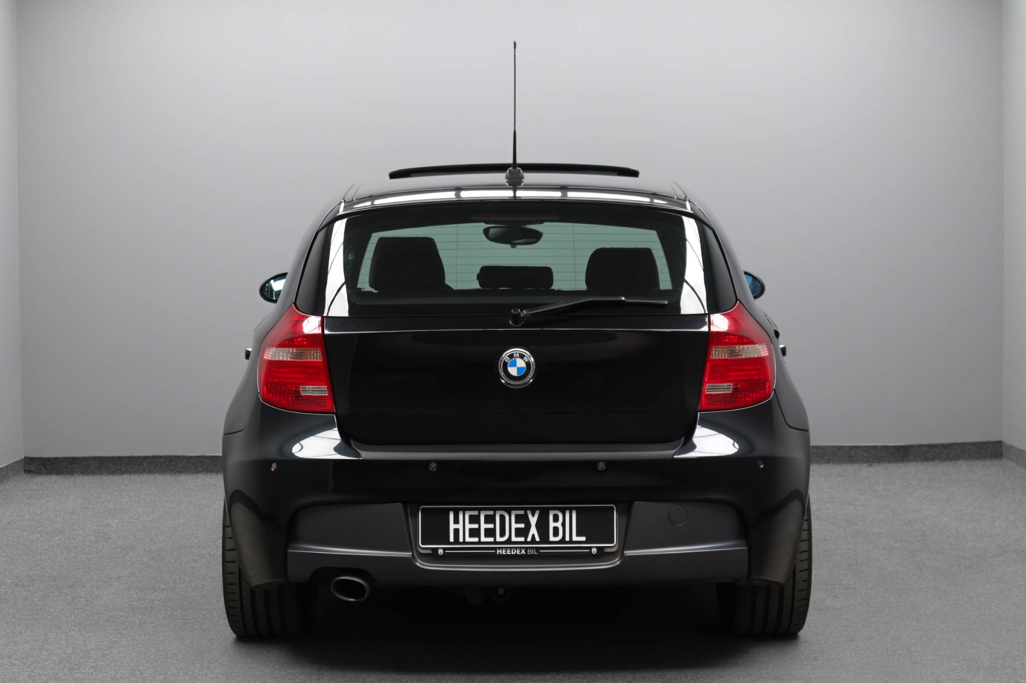 BMW 120 2008, bild 6/46