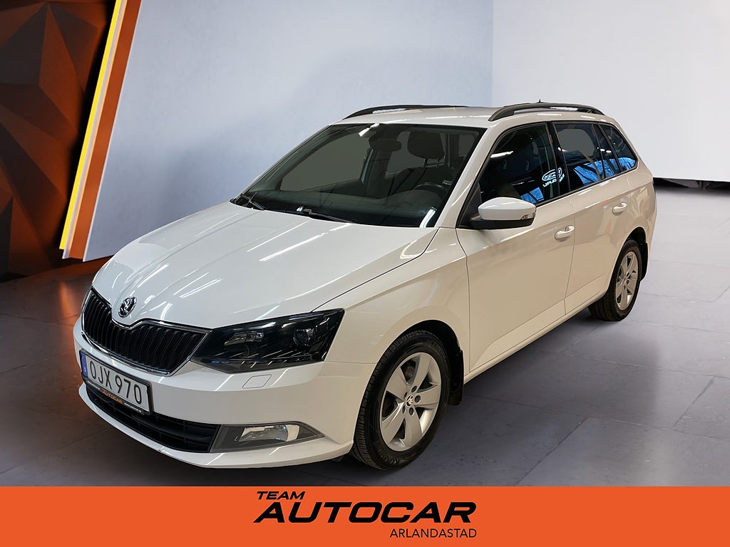 Skoda Fabia Räntekampanj 3,95% Kombi 1.2 TSI Style/1ägare/Carplay/P-Sensorer