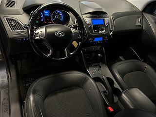 Hyundai ix35 2.0 CRDi 4WD Business S&V-däck/M-värm/Dragkrok