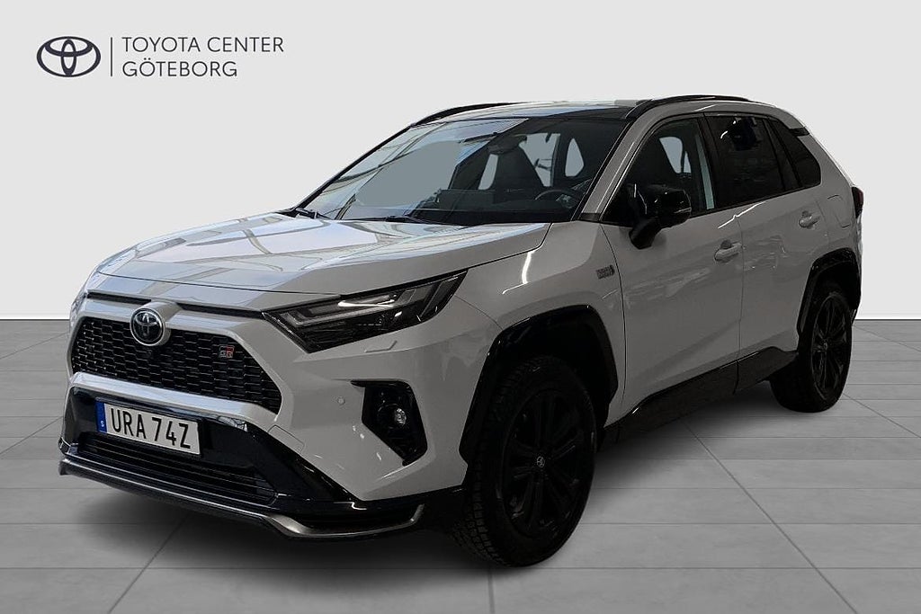 Toyota RAV4 Plug-in Hybrid 2,5 AWD-i GR SPORT JBL PANO DRAG//VINTERHJUL ING.