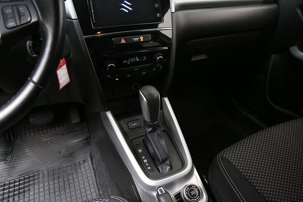 Suzuki Vitara 1,6 VVT AllGrip GL Plus Aut Kamera Motorv Dragkrok 2016