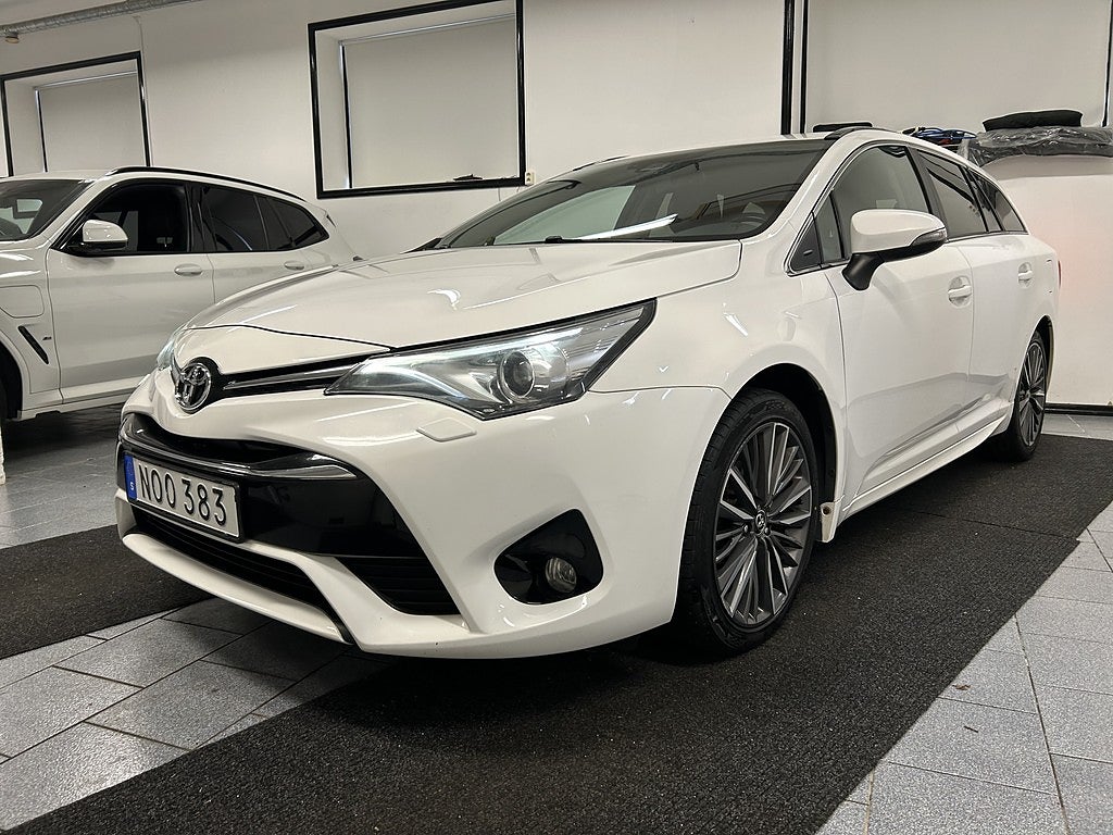 Toyota Avensis Kombi 2.0 Multidrive S 152 hk Active + Läder GPS Drag