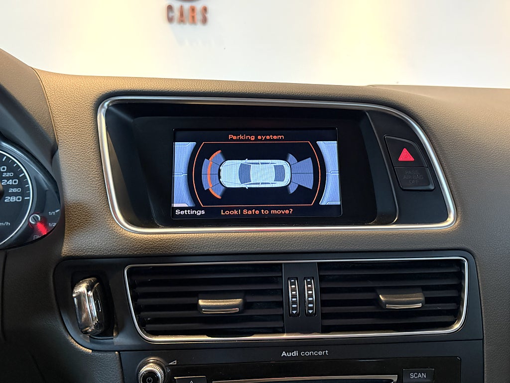 Audi Q5 2.0 TDI DPF quattro S Tronic Design SKINN P-SEN 2-ÄGARE