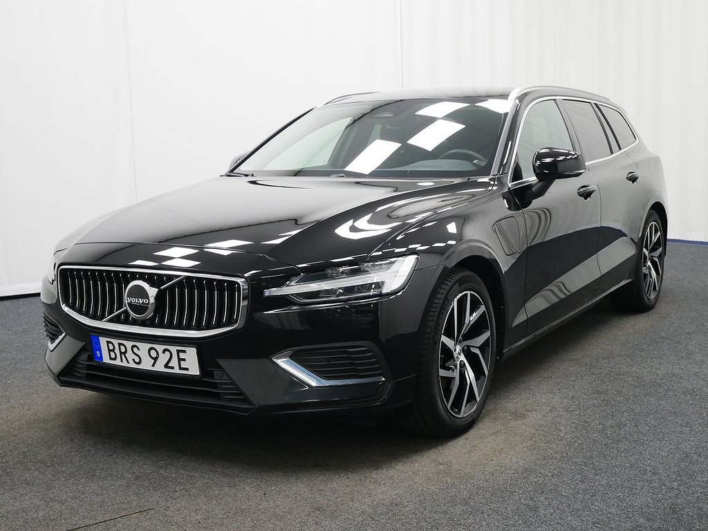 Volvo V60 Recharge T6 Core Edition