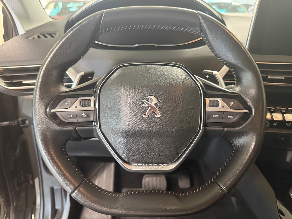 Peugeot 5008 7Sits 1.2 PT Active 130 SoV Hjul Presentkort ICA Maxi thumbnail