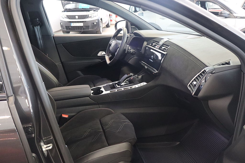 Bild på DS 7 Crossback Pallas 130hk Aut - PRIVATLEASING