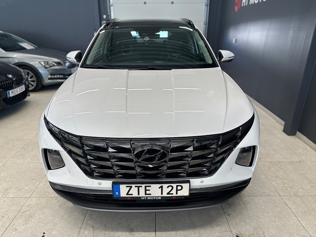 Hyundai Tucson PHEV Advanced 4,99% /B-kamera/Drag/Nav/Panorama/Skinn